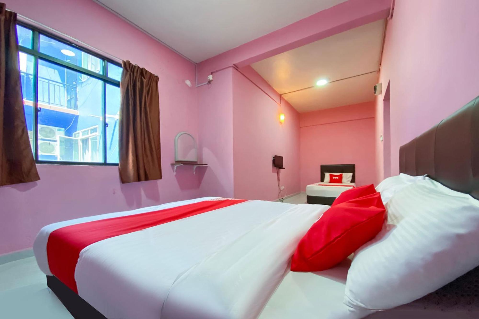 Coop Hotel Кангар Екстериор снимка