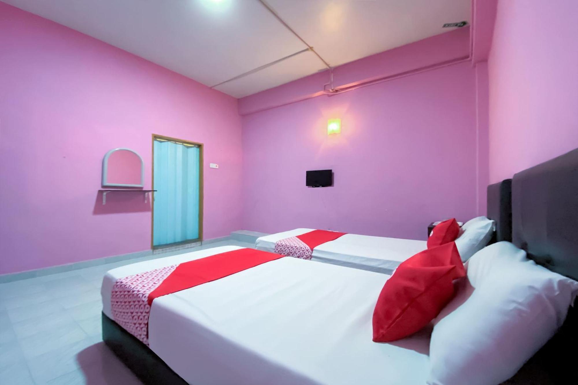 Coop Hotel Кангар Екстериор снимка