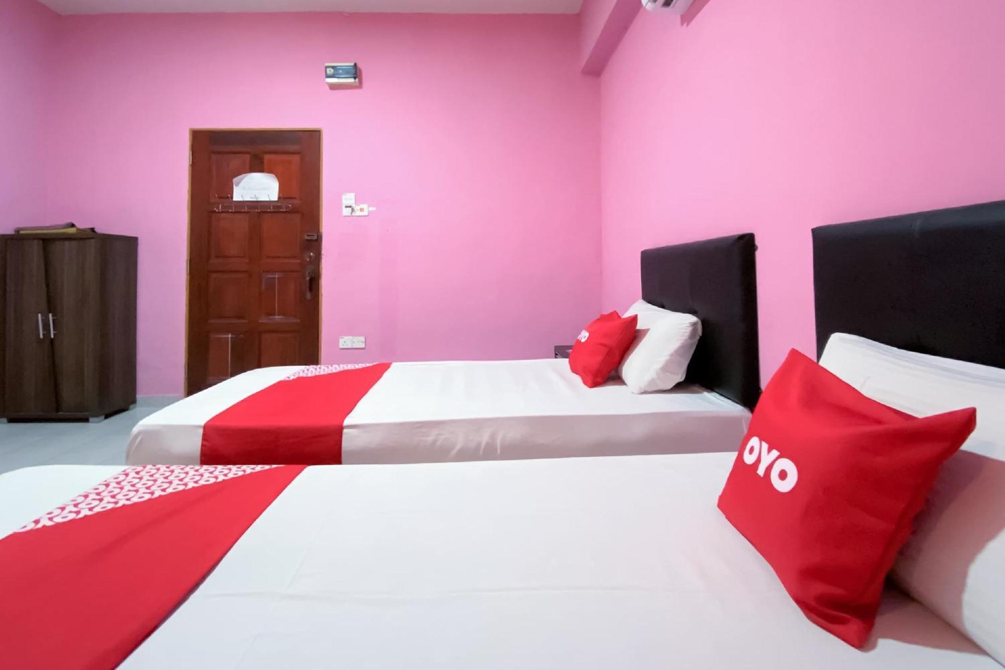 Coop Hotel Кангар Екстериор снимка