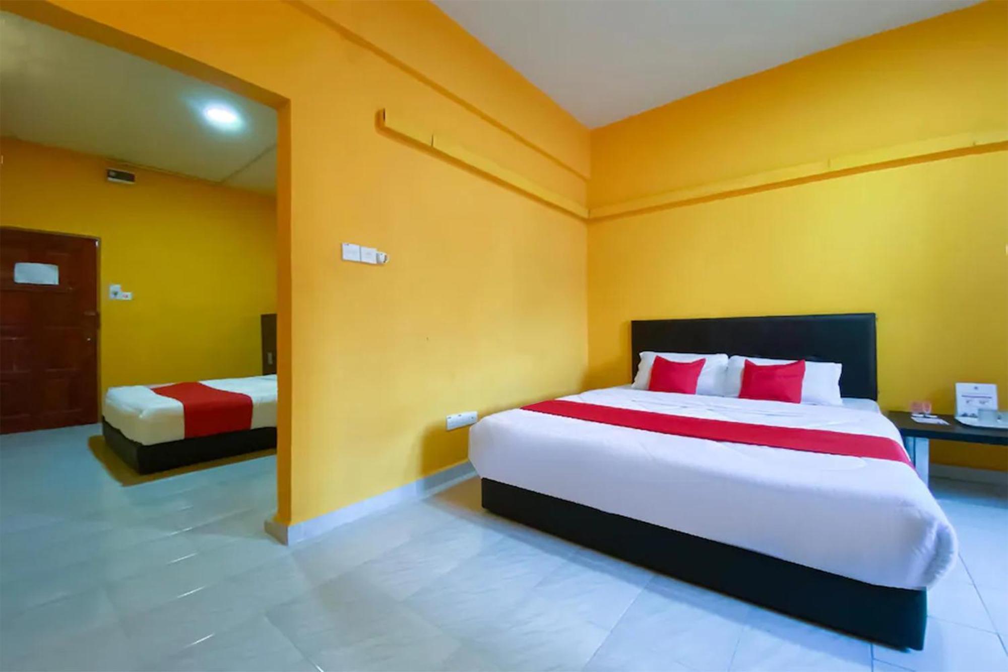 Coop Hotel Кангар Екстериор снимка